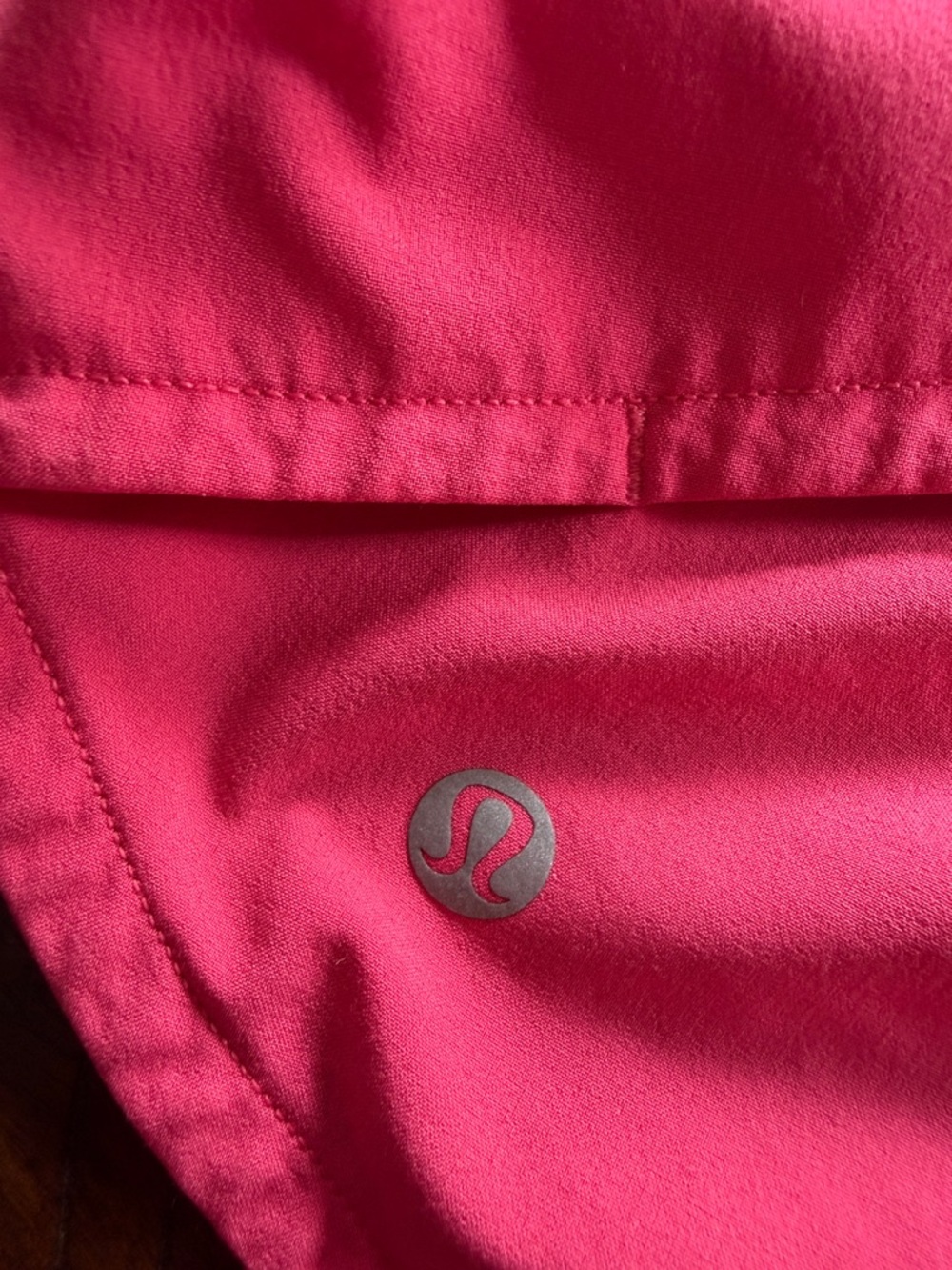 Hot pink high waisted lululemon speed up shorts - Picture 3 of 4